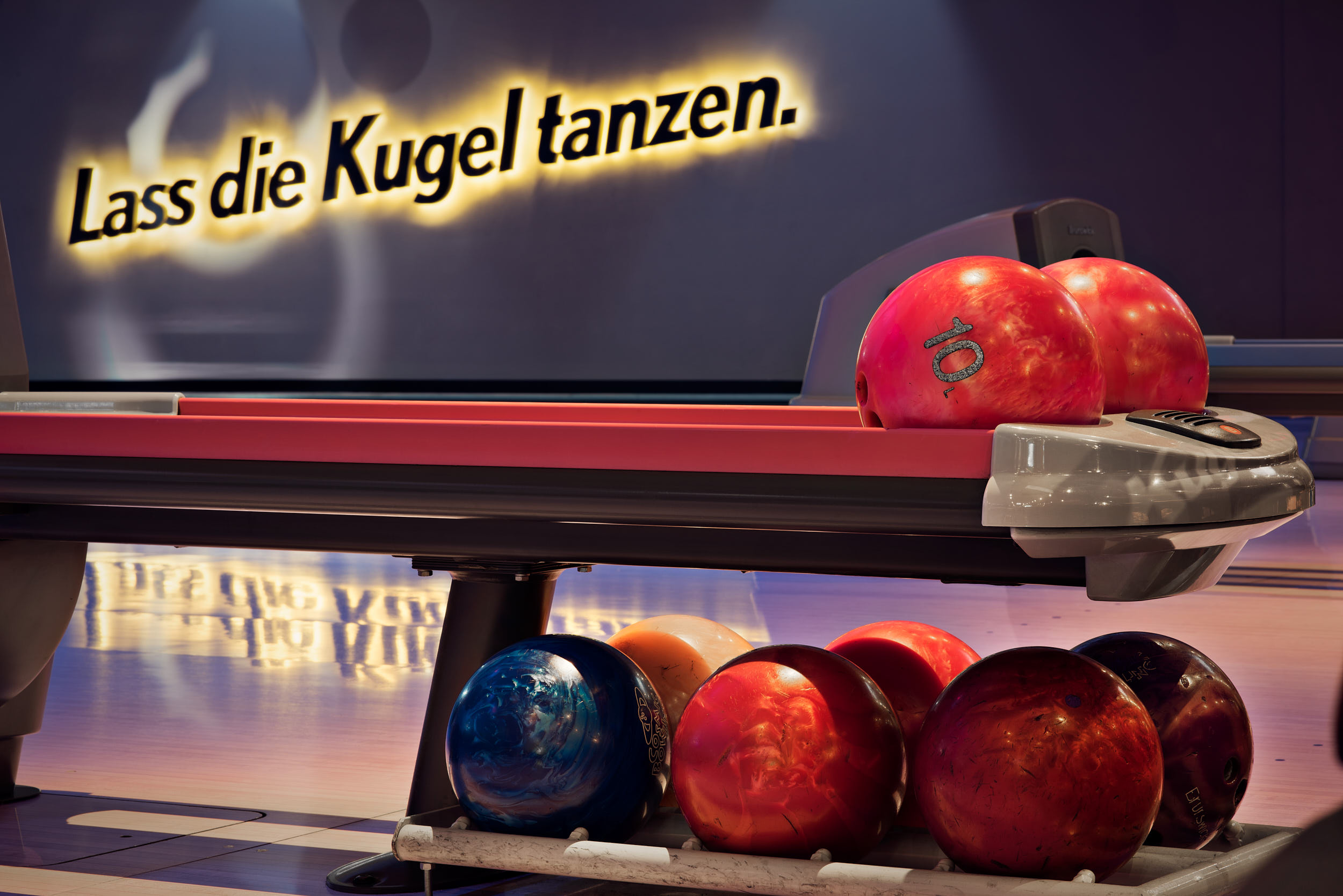 Motiv-8-Arc-Kugelbahn-Alex-Holzer-W-A-28-9-2018